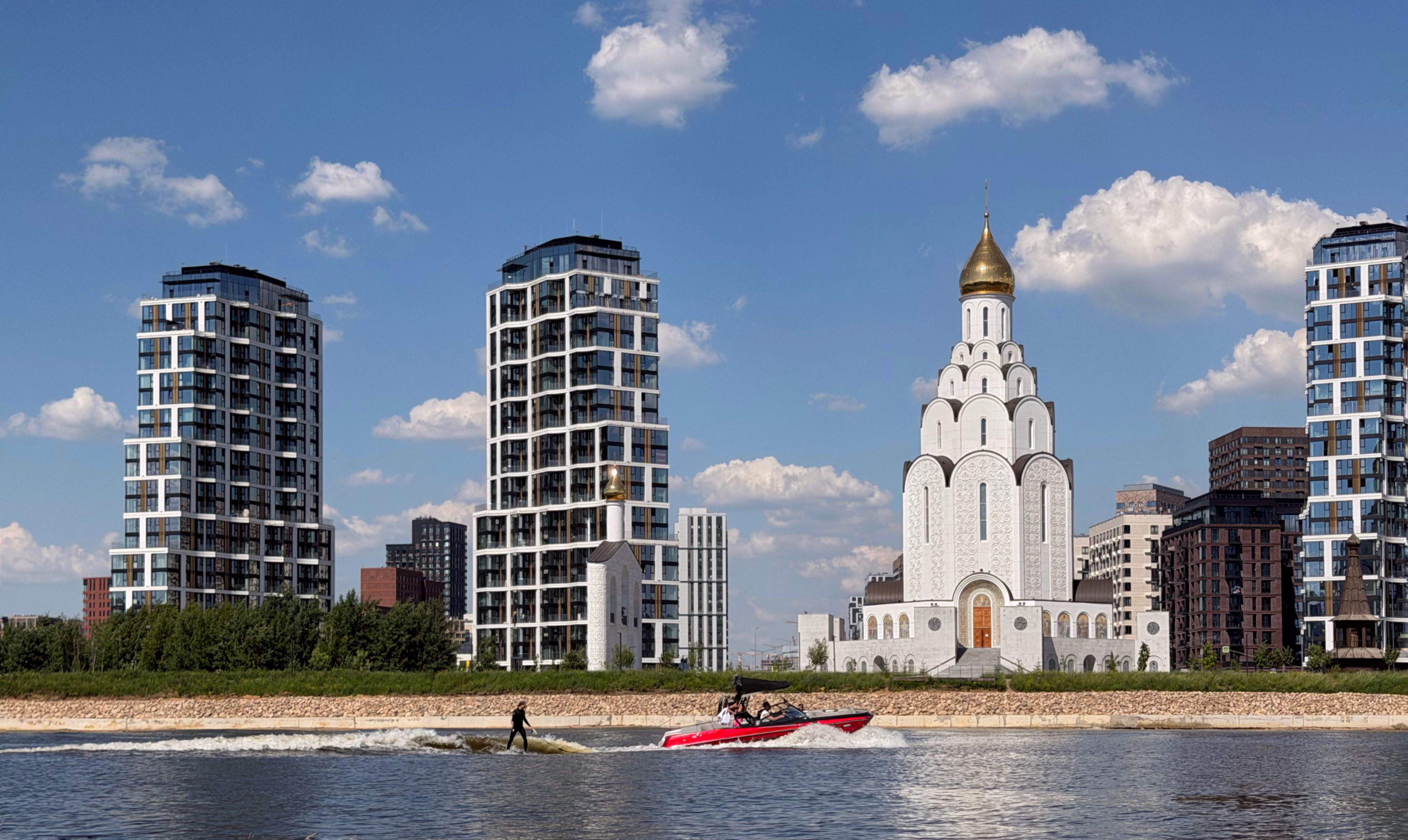 Инфраструктура долголетия: чем должен быть обеспечен жилой проект, чтобы продлить своим резидентам жизнь